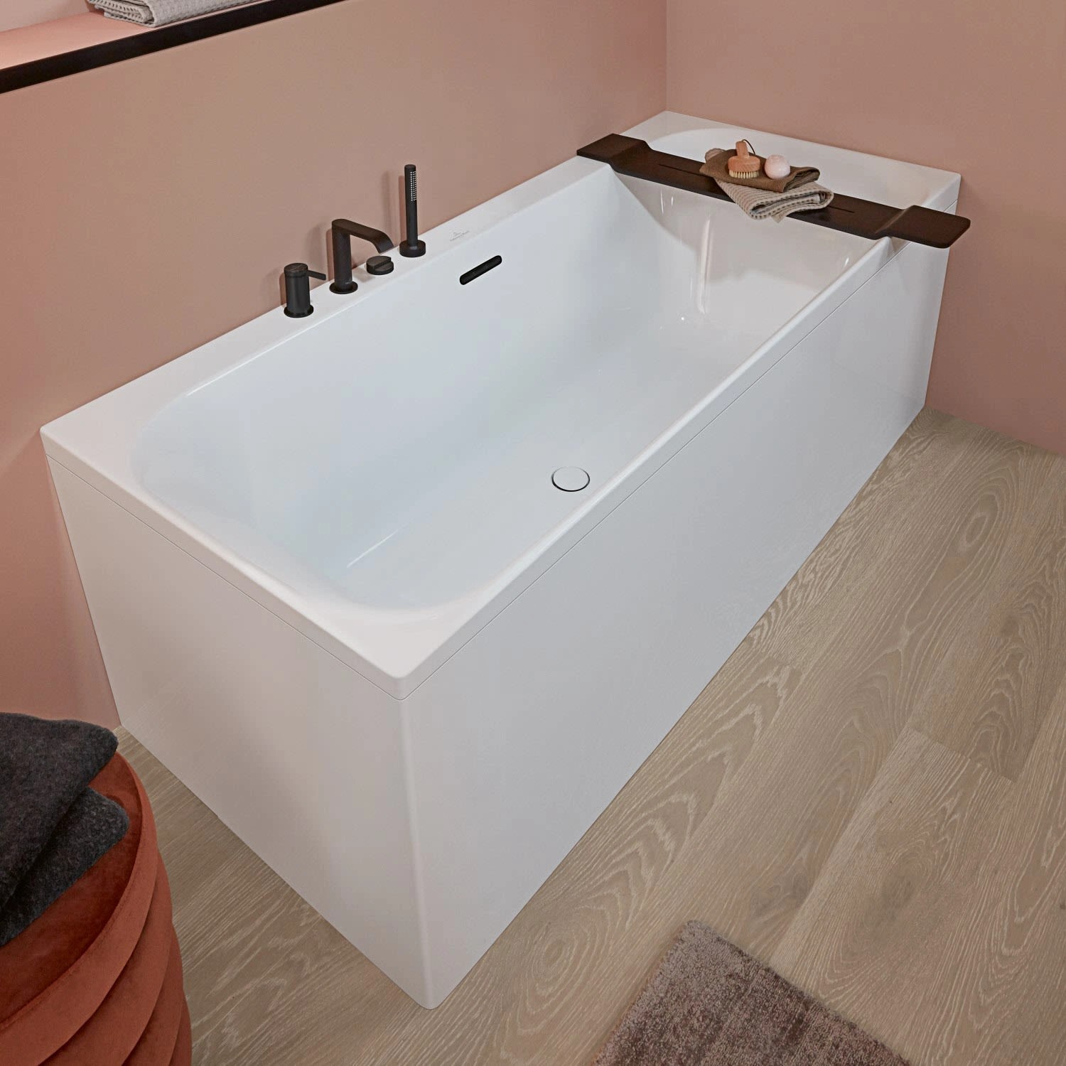 Villeroy & Boch Rechteckwanne Loop & Friends, 170x75 cm, Weiß Alpin mit Armaturen