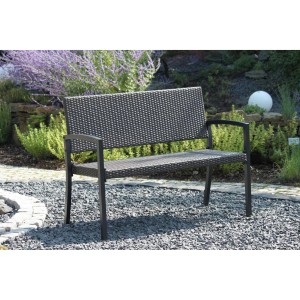 2-Sitzer Parkbank Sanremo Coffee mit Polyrattan-Sitzfläche und Aluminiumgestell für den Garten.
