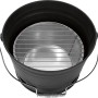 Tragbarer Eimergrill in Schwarz mit Grillrost, ideal für unterwegs.
