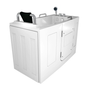 Weiße AquaVapore Senioren Sitzbadewanne 140cm mit Tür, Armaturen und Nackenstütze.