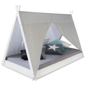 Weißes Homestyle4u Kinderbett TIPI (90x200 cm) mit Sternenzeltstoff und Lattenrost.