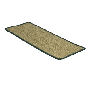 Rechteckige, grüne Karat Stufenmatte aus Sisal (23,5x65cm) für Treppen.