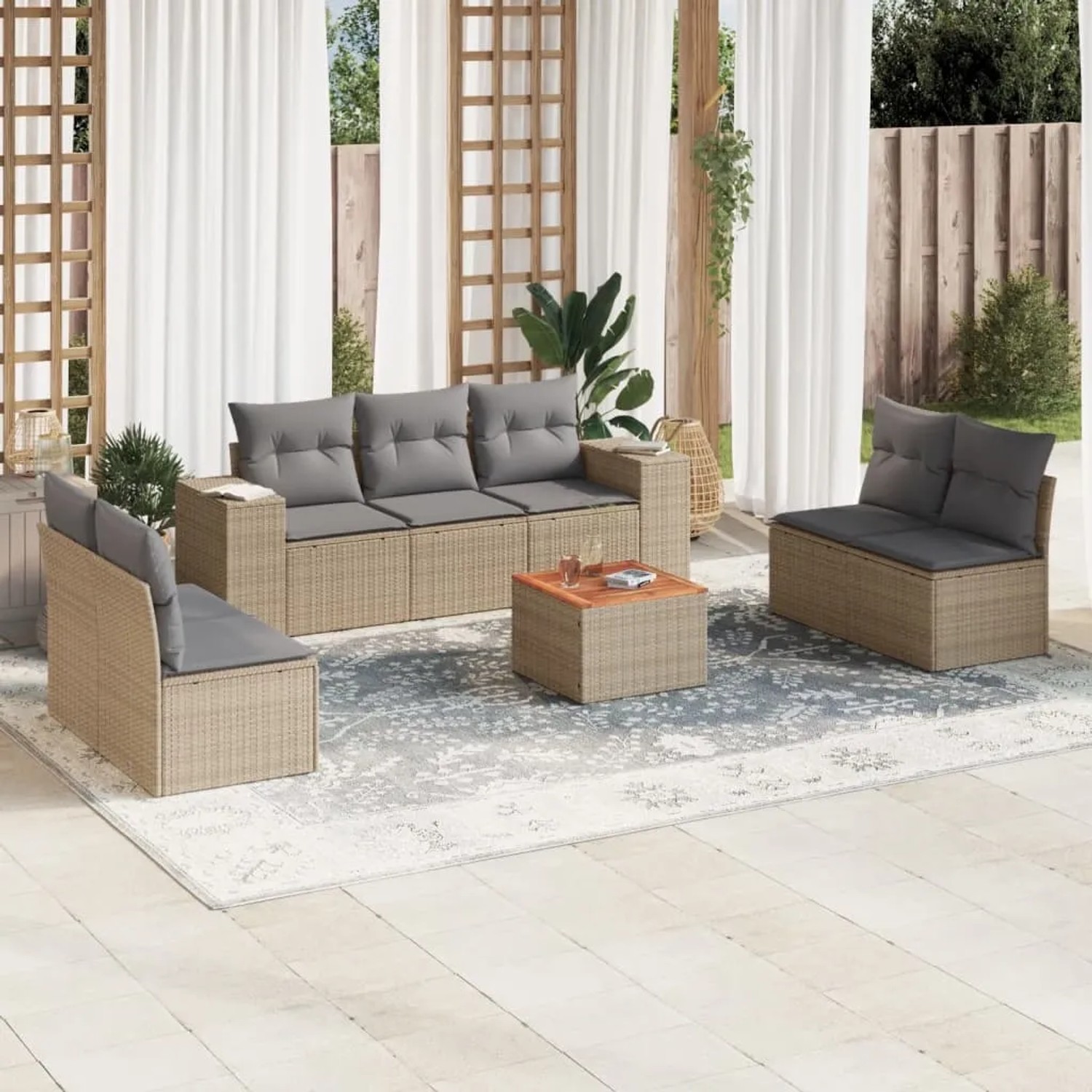 Beige 8-tlg. Garten-Sofagarnitur aus Poly Rattan mit grauen Kissen und Tisch.