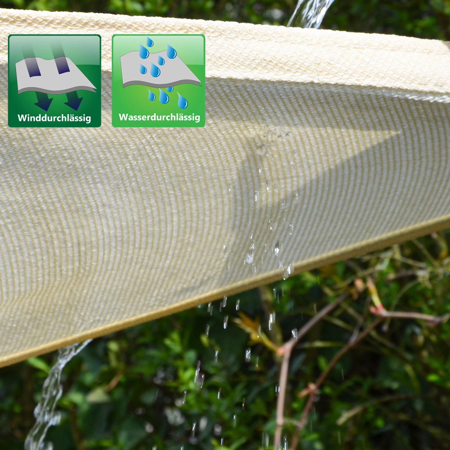 Detailaufnahme: Beiges, wasserdurchlässiges AMANKA Sonnensegel aus HDPE im Einsatz.