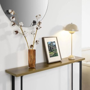 SoBuy Konsolentisch FSB50-PF im Vintage-Stil mit Deko-Elementen wie Vase, Lampe und Bild.