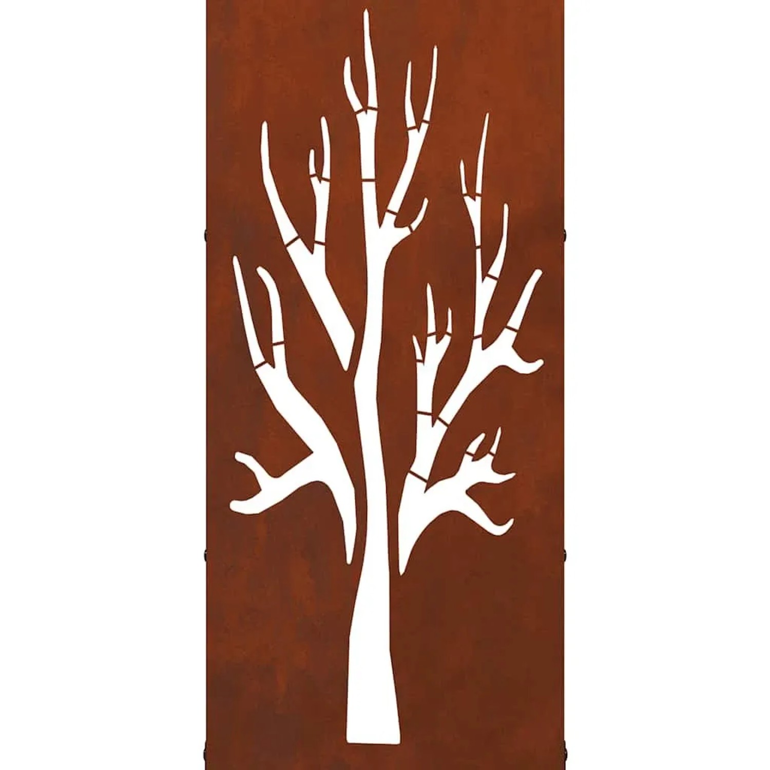 Rostbraunes Paneel aus wetterfestem Stahl mit ausgeschnittener Baum-Silhouette. Zubehör für Brennholzregal & Kamine.