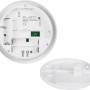 Homematic IP Alarmsirene für Innenräume, weiße Innenseite mit Batteriefach und abgenommener Abdeckung.