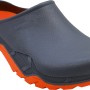 Gartenclog in Schwarz-Orange, Größe 41/42, ideal für Gartenarbeit und Freizeit.