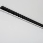 Schwarzes Gardinia Vorhangschienen-Set, 1-läufig, 210 cm, an weißer Decke montiert.