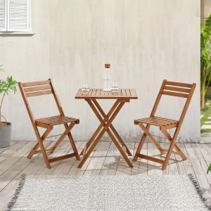 Juskys Balkonmöbel Set Bala: Klapptisch und 2 Stühle aus Akazienholz in Teak-Optik.