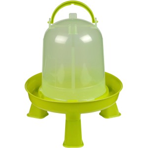 Grüne Kunststofftränke mit Standfüßen für Hühner, 1,5 Liter Füllmenge.
