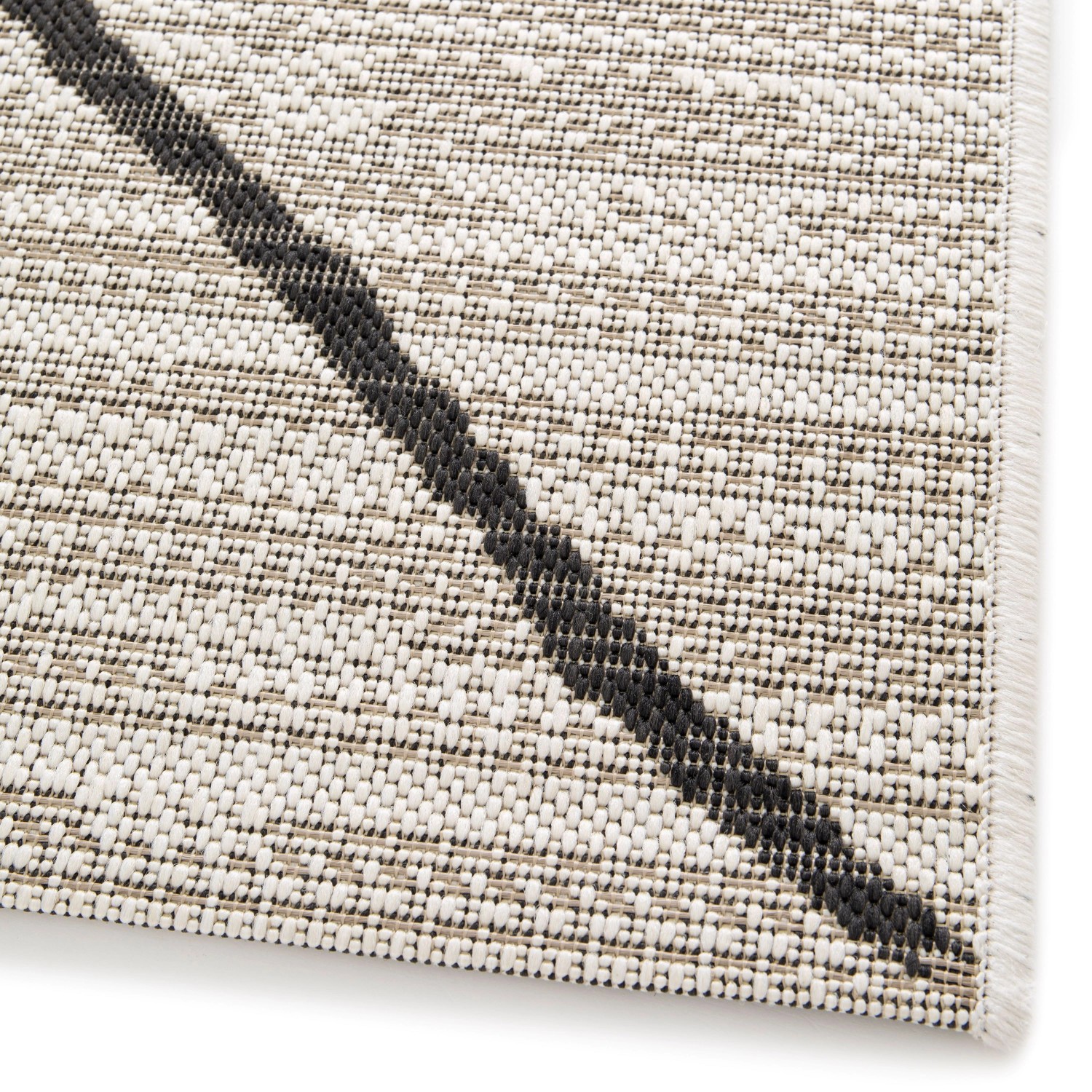 Detailansicht des Primaflor In- und Outdoorteppichs Paradise Rhombus, 120x170cm, mit modernem Rautenmuster.