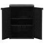 Schwarzer vidaXL Gartenschrank (65x45x88 cm) in Rattan-Optik mit offenen Türen und zwei Ablagen.
