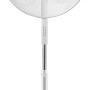Weißer Emerio Standventilator, 125 cm hoch, mit drei Rotorblättern und verstellbarem Winkel.
