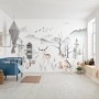 Komar Vliesfototapete Cozy Woods mit Waldtiermotiv im Kinderzimmer.