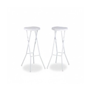 Zwei weiße klappbare Barhocker aus Kunststoff mit Stahlgestell. Hohe Hocker im 2er Set für Bar, Garten.