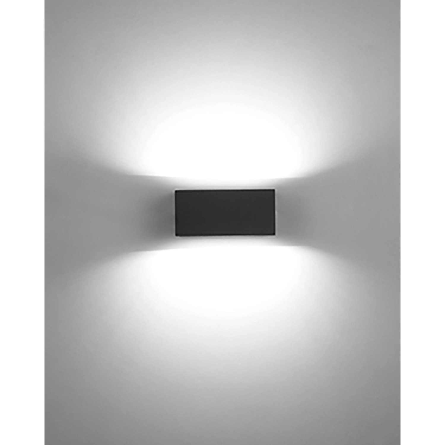 Moderne Lutec LED-Außenwandleuchte Gemini in Anthrazit. Rechteckige Form, neutralweißes Licht.