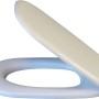 Duravit WC-Sitz D-Code in Weiß mit Edelstahlscharnieren.
