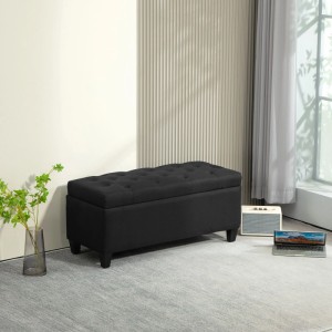 Schwarze HOMCOM Polsterbank mit Stauraum, gesteppter Sitzfläche. Vielseitige Truhenbank für Wohnzimmer, Schlafzimmer oder Flur.