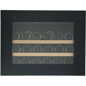 Schwarzer Wolkenstein Weintemperierschrank EWTS64-28ED mit Holzregalen und Weinflaschen.