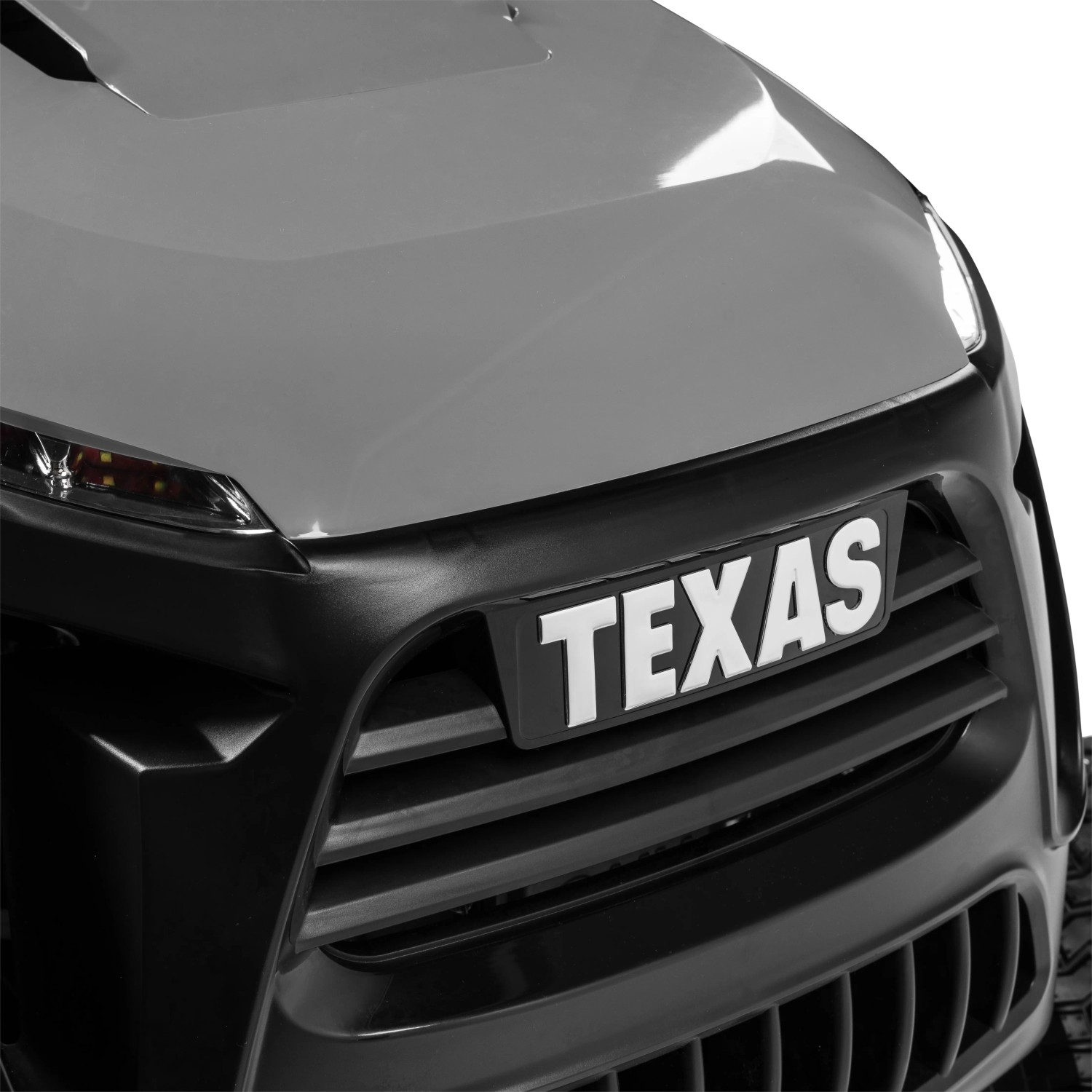 Detailaufnahme des Texas Benzin-Rasentraktor Premium TTS98: Frontansicht mit Kühlergrill.