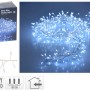 LED Lichterkette Cluster mit 100 kaltweißen LEDs auf Silberdraht für den Innenbereich.
