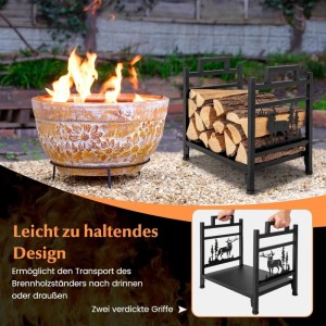Schwarzes Metall Kaminholzregal mit Hirsch- und Baum-Dekor, gefüllt mit Brennholz. Tragbarer Ständer mit Griffen für Kamin & Ofen.
