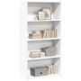 Weißes Bücherregal aus Holzwerkstoff mit 5 offenen Fächern, gefüllt mit Büchern und Deko. Ideal für Stauraum.