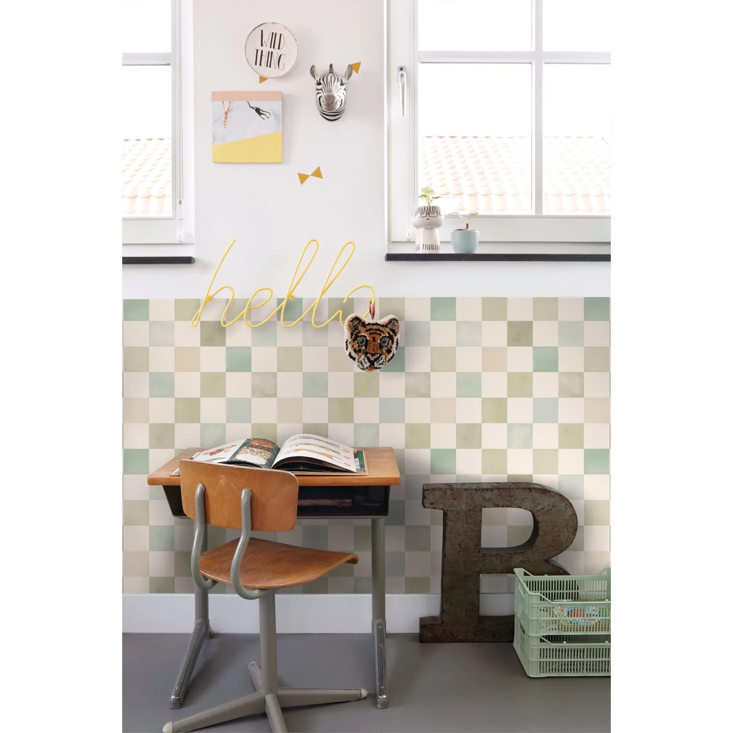 ESTAhome Tapete mit Karomuster in Beige, Blau und Grün im Kinderzimmer.