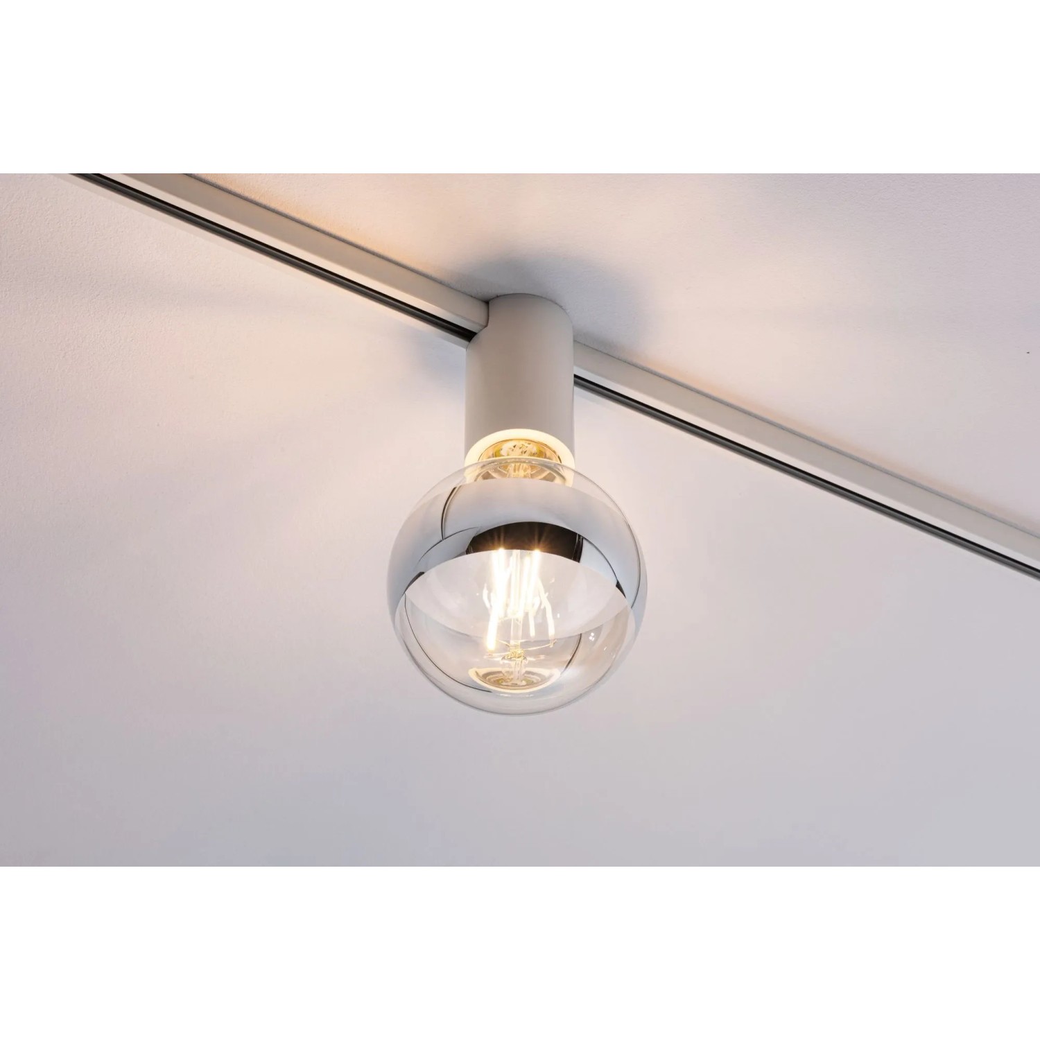Paulmann URail Spot Ceiling Socket, weiß, für E27 Leuchtmittel, montiert an Schienensystem.