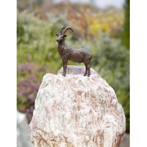 Rottenecker Bronze-Skulptur Steinbock auf einem Felsen, Gartendekoration.