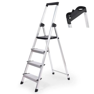 Silberne Aluminium Stehleiter mit 4 rutschfesten Stufen und schwarzer Werkzeugablage. Klappbar für Haushalt & DIY.