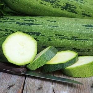 Zucchini Cocozelle SamenCa. 1 grReichhaltiger Ertrag