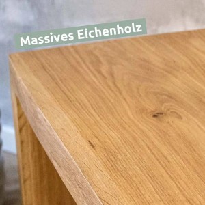 Detailaufnahme: Holz4Home Garderobenbank aus Eiche mit Baumkante, massive Bauweise.