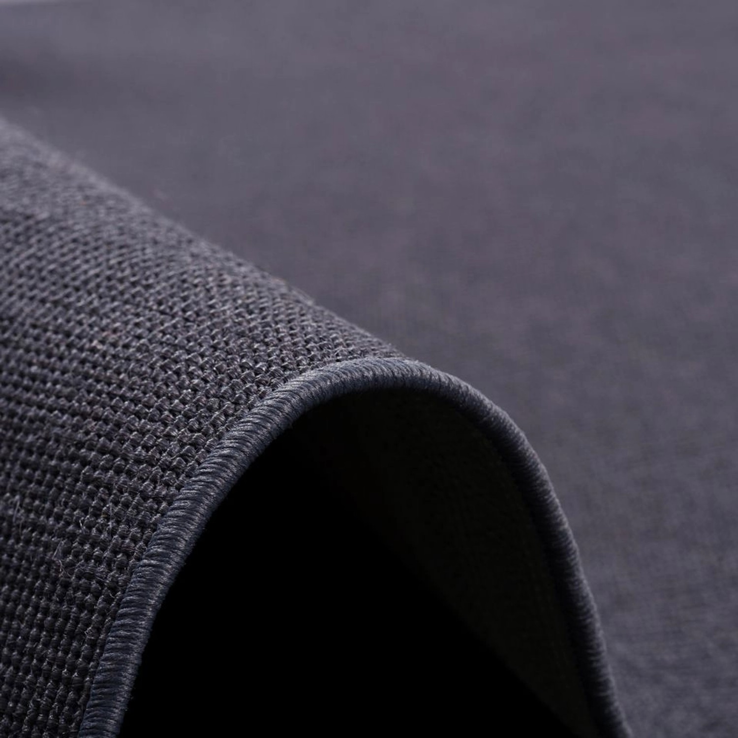 Detailansicht: Blauer Snapstyle Sisal Teppich, Naturfaser, klassisches Design, 160x240 cm.