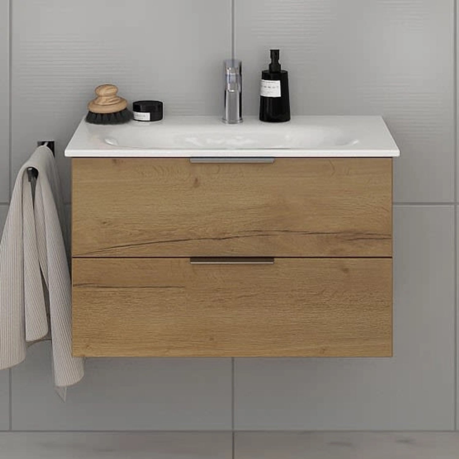 Steinkamp Waschtischunterschrank Living 2.0 Halifax Eiche mit GROHE Essence Waschtisch 80 cm.