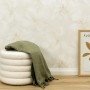 Erismann Vliestapete Aurora Liquid Aura Creme mit Marmorwirbeln im Raum.