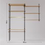 Ar Shelving Deco Set: Regalkombination mit Holzregalböden und schwarzem Metallgestell, flexibel als Regal oder Schreibtisch nutzbar.