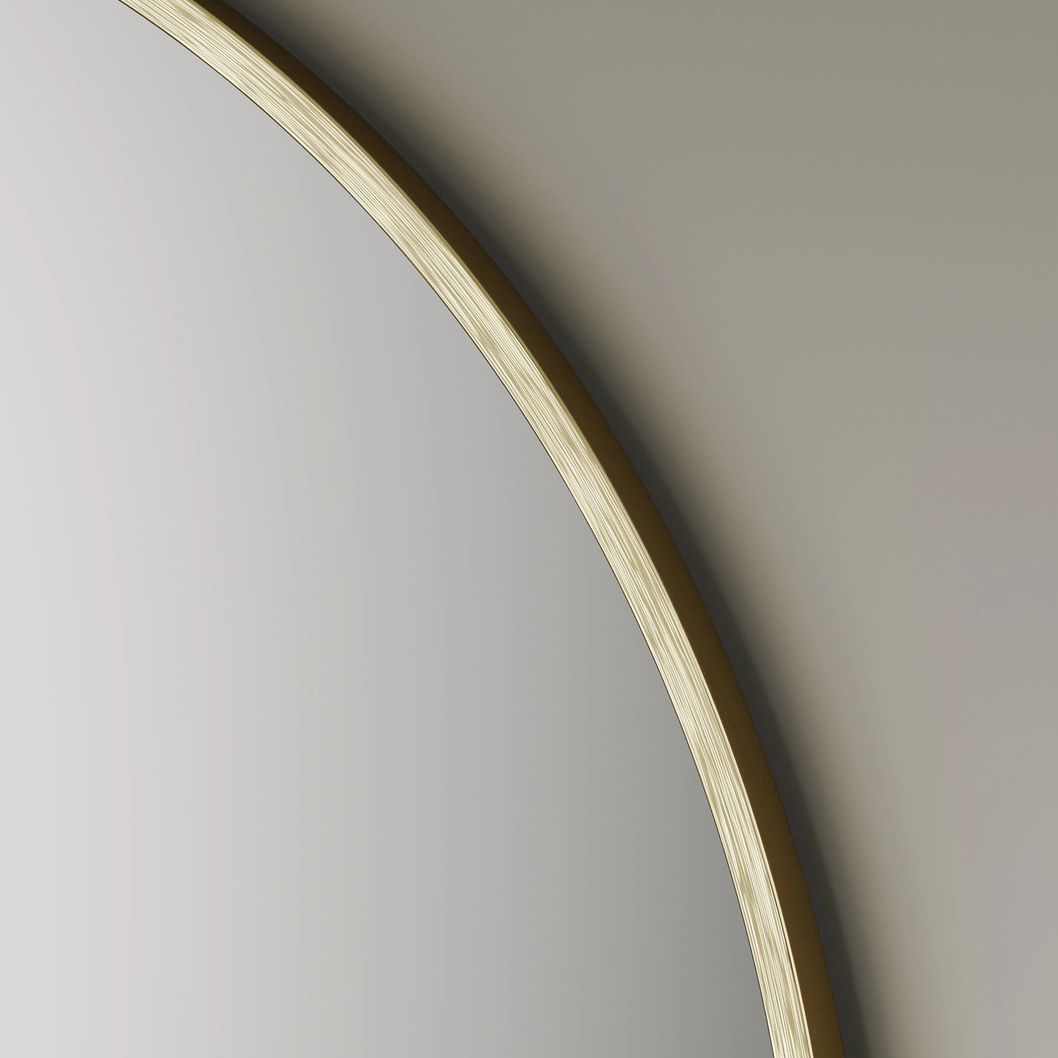Detailansicht: Runder DSK Design-Wandspiegel Picasso, Ø 60 cm, goldener Rahmen.
