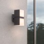 Moderne LED Außenwandleuchte Cuba mit zwei drehbaren, würfelförmigen Leuchtenkörpern.