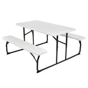 Weißer Costway Klappbarer Picknicktisch (136 cm) mit Bänken, ideal für Camping und Gartenmöbel.