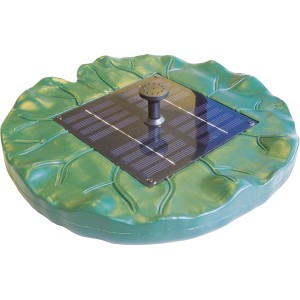 Heissner Solar-Teichpumpe als schwimmende Insel mit Seerosenblatt und Solarpanel.