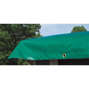 Grüne Karibu Winterabdeckplane für Pool Modell 5, Detailaufnahme mit Öse.