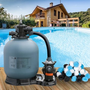 Gre Pool-Filteranlage mit Aqualoon Filterbällen (500g) vor Pool und Haus.
