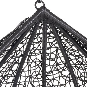 Detailaufnahme: Grauer Home Deluxe Hängesessel-Korb Cielo aus Polyrattan.