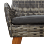 Detailansicht: Grauer Rattan Gartenstuhl des 3-teiligen vidaXL Esssets mit Sitzkissen.