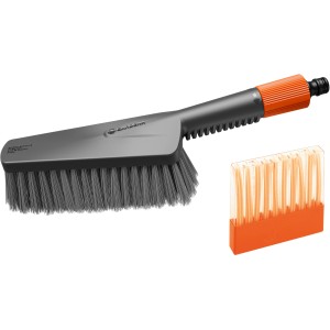 Gardena Cleansystem Wasch-Set mit Handbürste Soft und Seifenstäbchen für empfindliche Oberflächen.