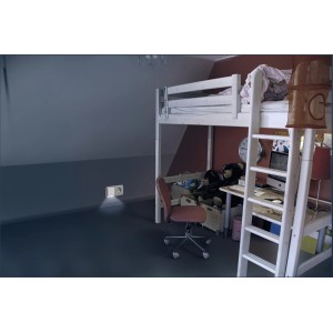 Osram LED-Nachtlicht Lunetta Slim im Kinderzimmer, spendet warmweißes Licht.