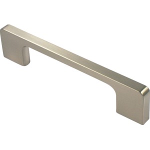 Metall Möbelgriff 2027 in Silber für Schränke und Schubladen.