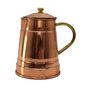 Glänzender Kupfer-Wasserkocher 1,5 L mit Messinggriff und Deckel. Ideal für Tee und Kaffee in der Küche.